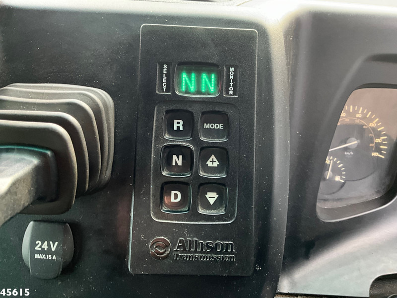 Мусоровоз Mercedes-Benz Econic 2630 RHD Euro 6 Geesink 22m³ Just 160.227 km!: фото 14