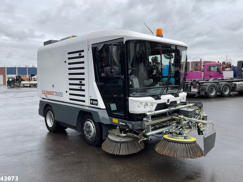 Ravo 540 STH Euro 6 with 3-rd brush - Подметально-уборочная машина: фото 4 Ravo 540 STH Euro 6 with 3-rd brush - Подметально-уборочная машина: фото 4