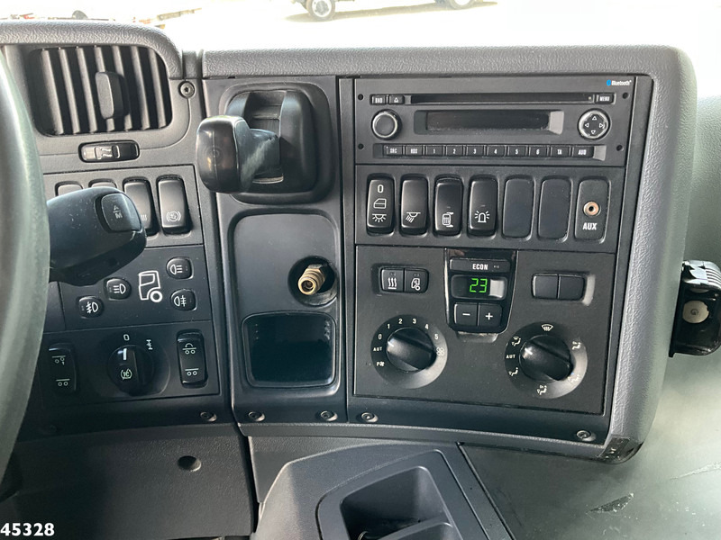 Автовоз Scania P 410 8x2 Euro 6 Retarder Autotransporter met hydraulische oprijrampen: фото 20 Автовоз Scania P 410 8x2 Euro 6 Retarder Autotransporter met hydraulische oprijrampen: фото 20