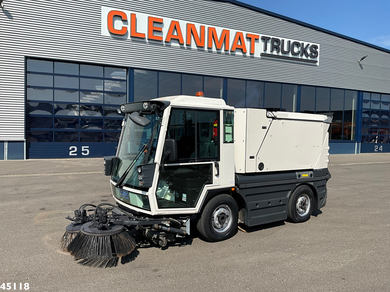 Schmidt Swingo Compact 200 Euro 6 - Подметально-уборочная машина: фото 3 Schmidt Swingo Compact 200 Euro 6 - Подметально-уборочная машина: фото 3