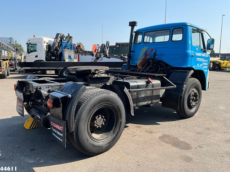 Ford DA 2817 - Тягач: фото 3 Ford DA 2817 - Тягач: фото 3