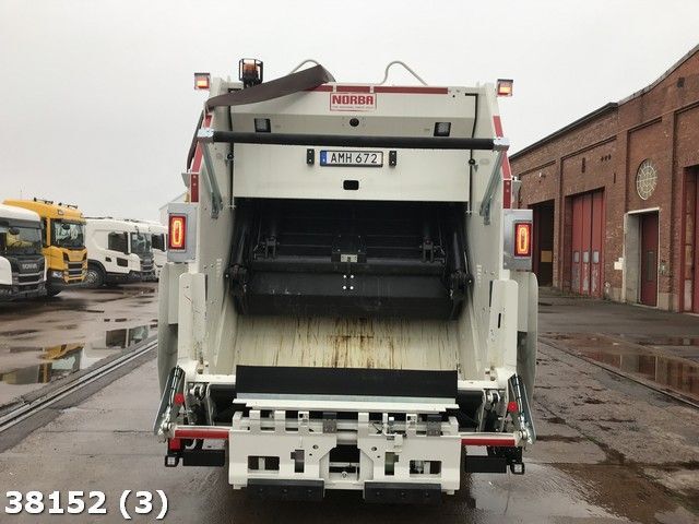 Volvo FE 320 GeesinkNorba - Мусоровоз: фото 3 Volvo FE 320 GeesinkNorba - Мусоровоз: фото 3