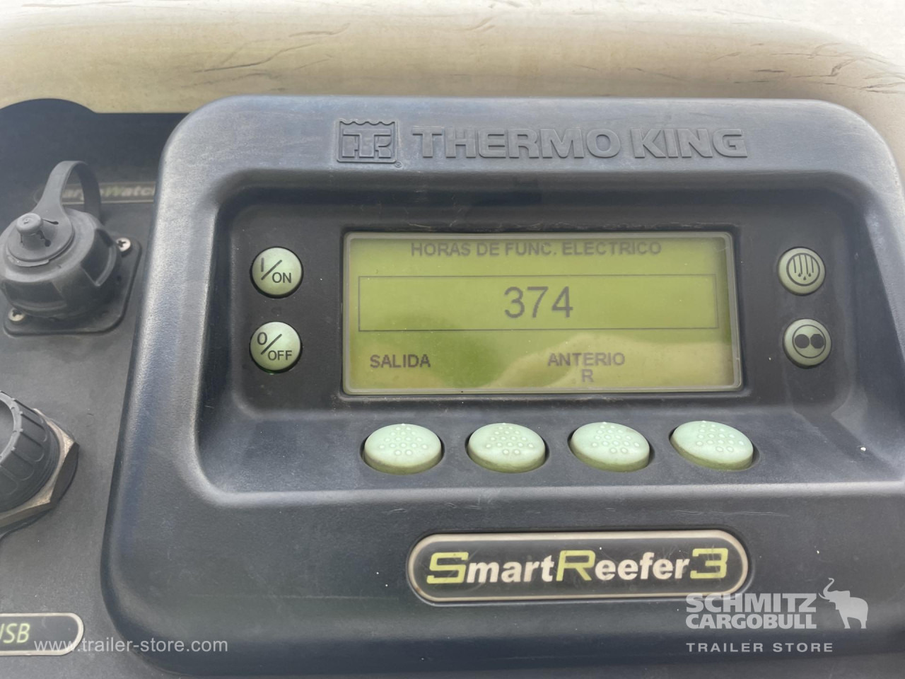 SCHMITZ Remolque Frigo Standard - Прицеп-рефрижератор: фото 4 SCHMITZ Remolque Frigo Standard - Прицеп-рефрижератор: фото 4