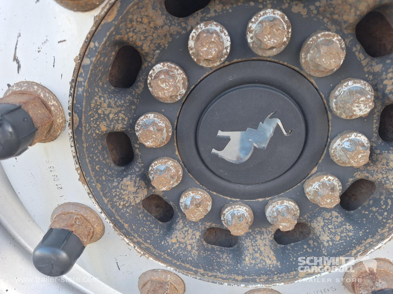 SCHMITZ Curtainsider Standard Taillift - Тентованный полуприцеп: фото 3 SCHMITZ Curtainsider Standard Taillift - Тентованный полуприцеп: фото 3