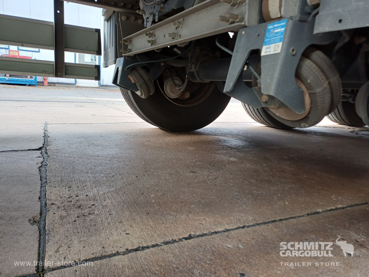 SCHMITZ Auflieger Curtainsider Standard - Тентованный полуприцеп: фото 5 SCHMITZ Auflieger Curtainsider Standard - Тентованный полуприцеп: фото 5