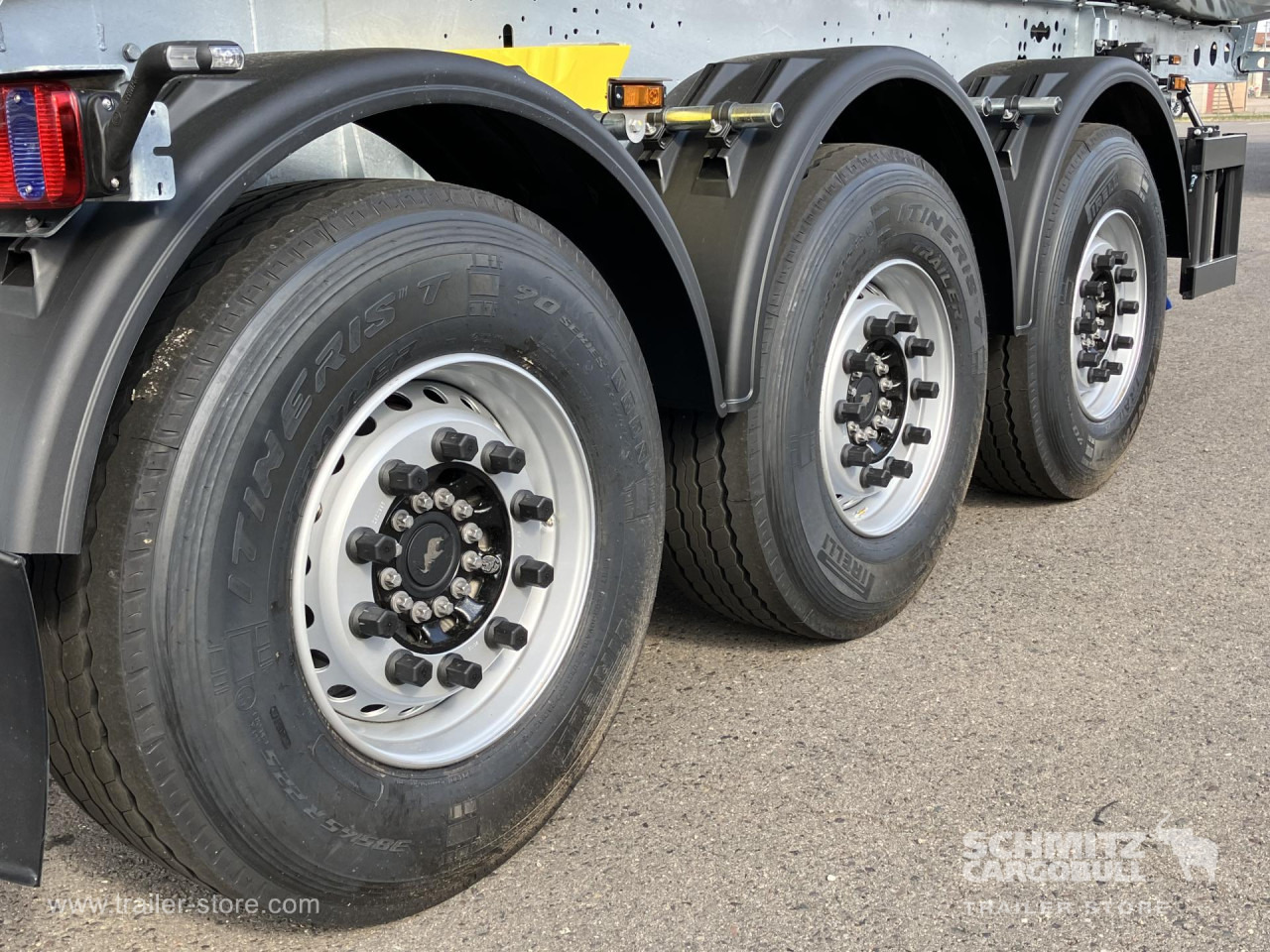 SCHMITZ Auflieger Kipper Stahlrundmulde 29m³ - Самосвальный полуприцеп: фото 2 SCHMITZ Auflieger Kipper Stahlrundmulde 29m³ - Самосвальный полуприцеп: фото 2