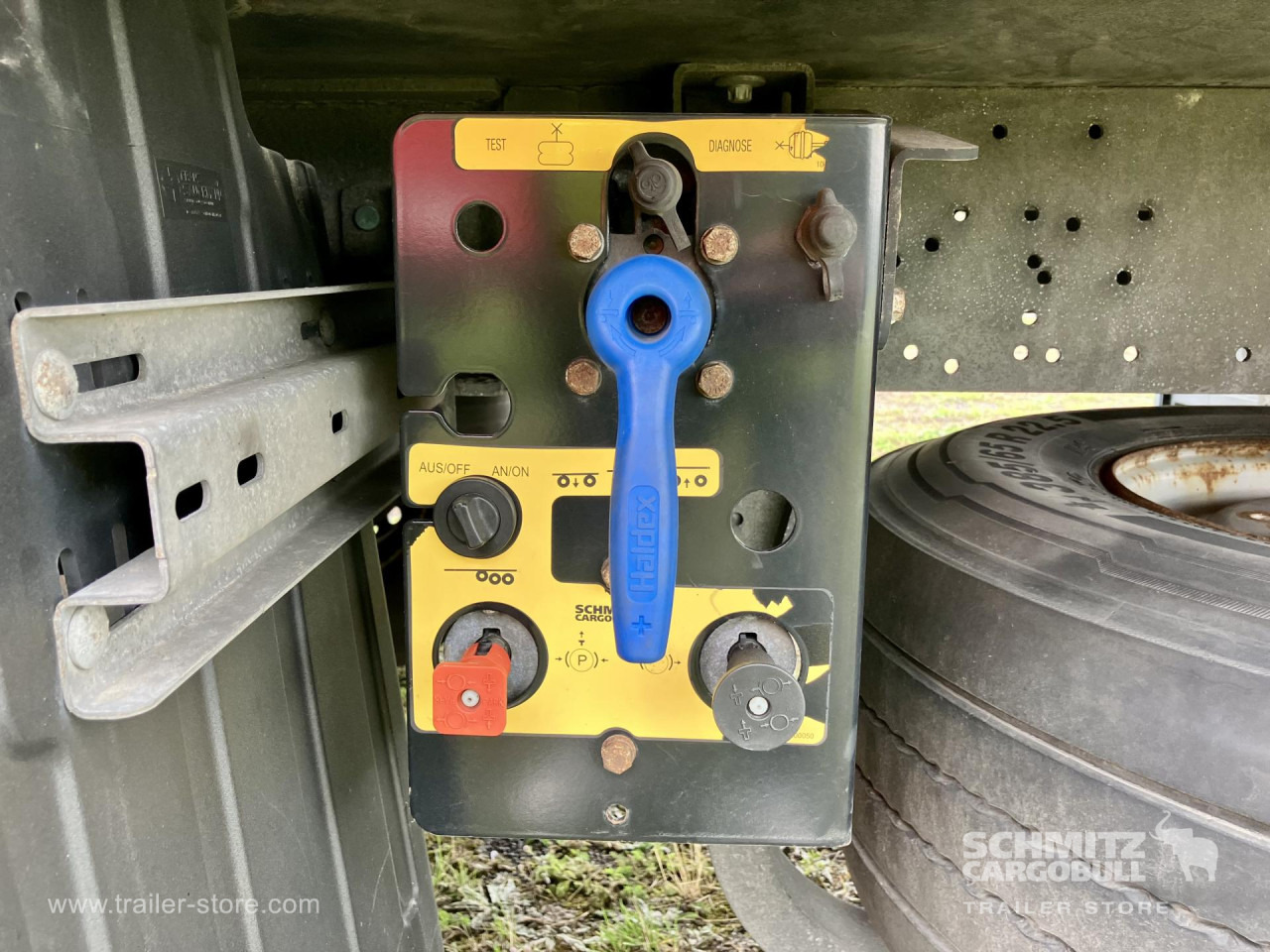 SCHMITZ Auflieger Tiefkühler Standard Double deck - Изотермический полуприцеп: фото 5 SCHMITZ Auflieger Tiefkühler Standard Double deck - Изотермический полуприцеп: фото 5