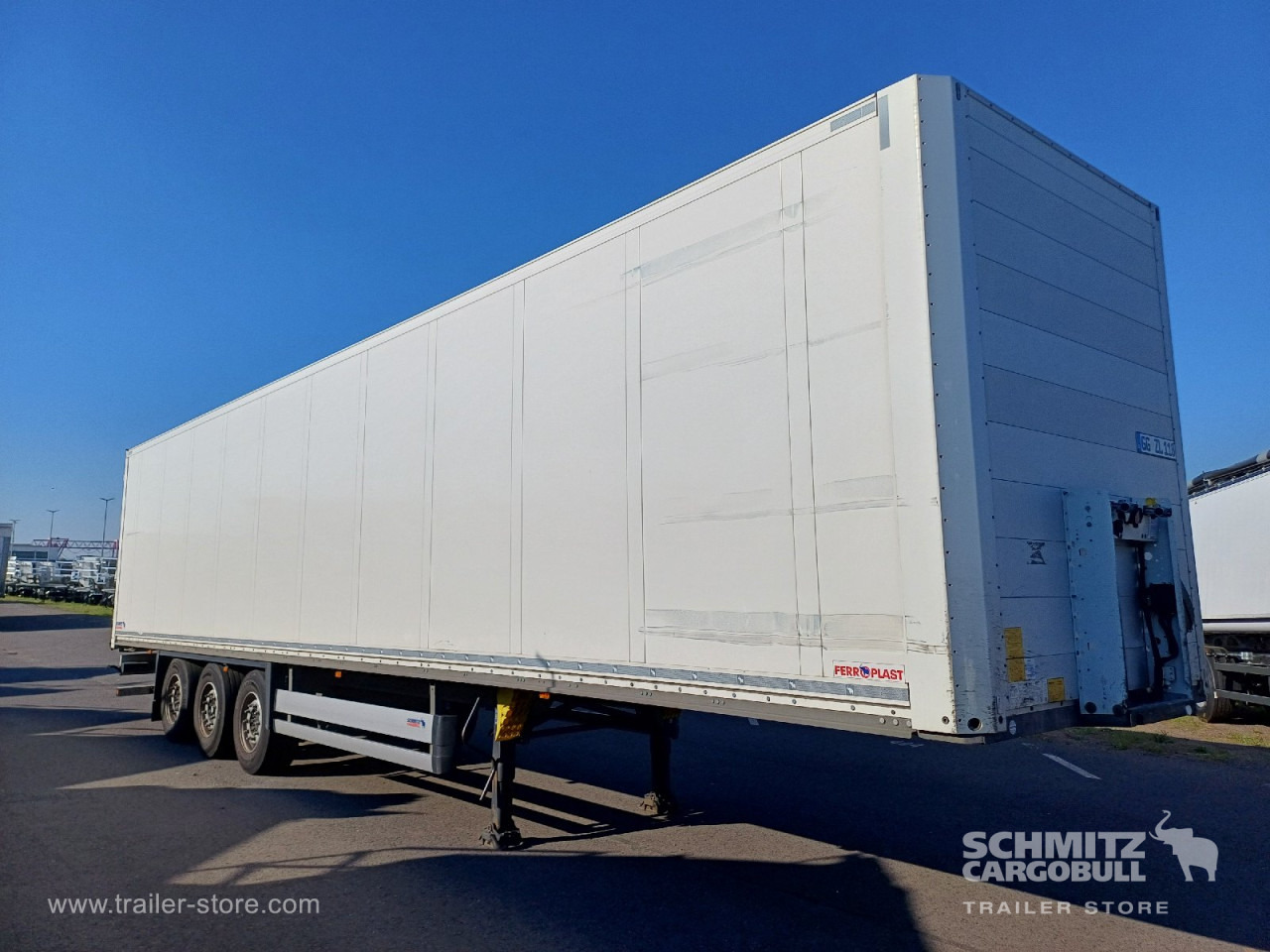 Полуприцеп-фургон SCHMITZ Auflieger Trockenfrachtkoffer Standard: фото 1