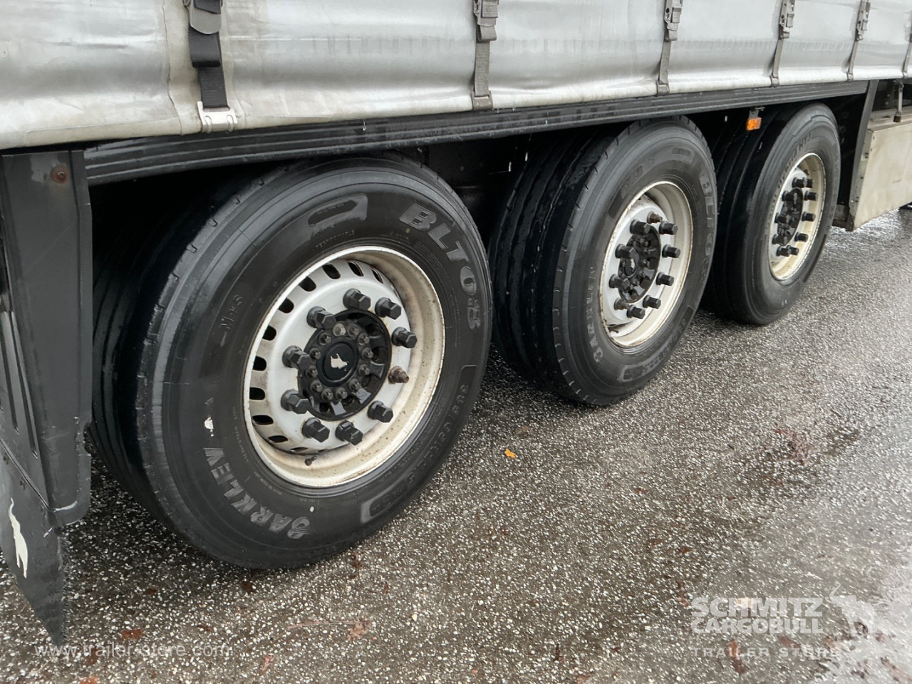 SCHMITZ Curtainsider Standard , Folding wall right - Тентованный полуприцеп: фото 2 SCHMITZ Curtainsider Standard , Folding wall right - Тентованный полуприцеп: фото 2