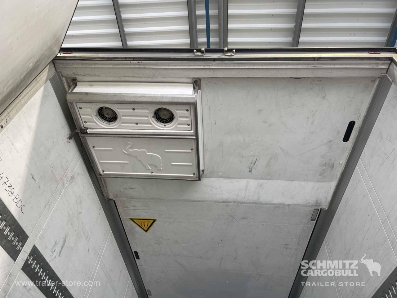 Изотермический полуприцеп SCHMITZ Semiremolque Frigo Multitemperatura: фото 6 Изотермический полуприцеп SCHMITZ Semiremolque Frigo Multitemperatura: фото 6