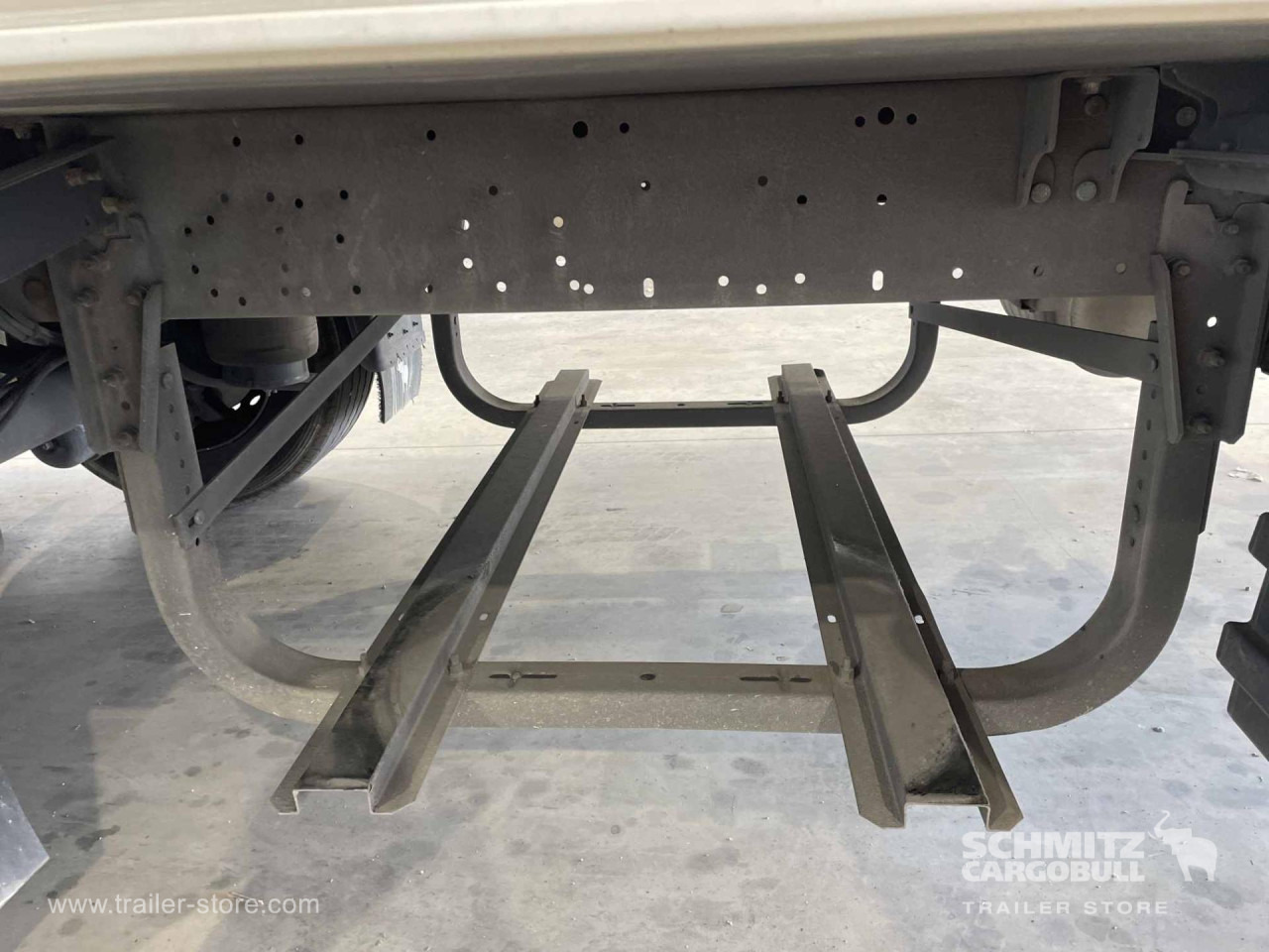 Изотермический полуприцеп SCHMITZ Semiremolque Frigo Multitemperatura: фото 11 Изотермический полуприцеп SCHMITZ Semiremolque Frigo Multitemperatura: фото 11