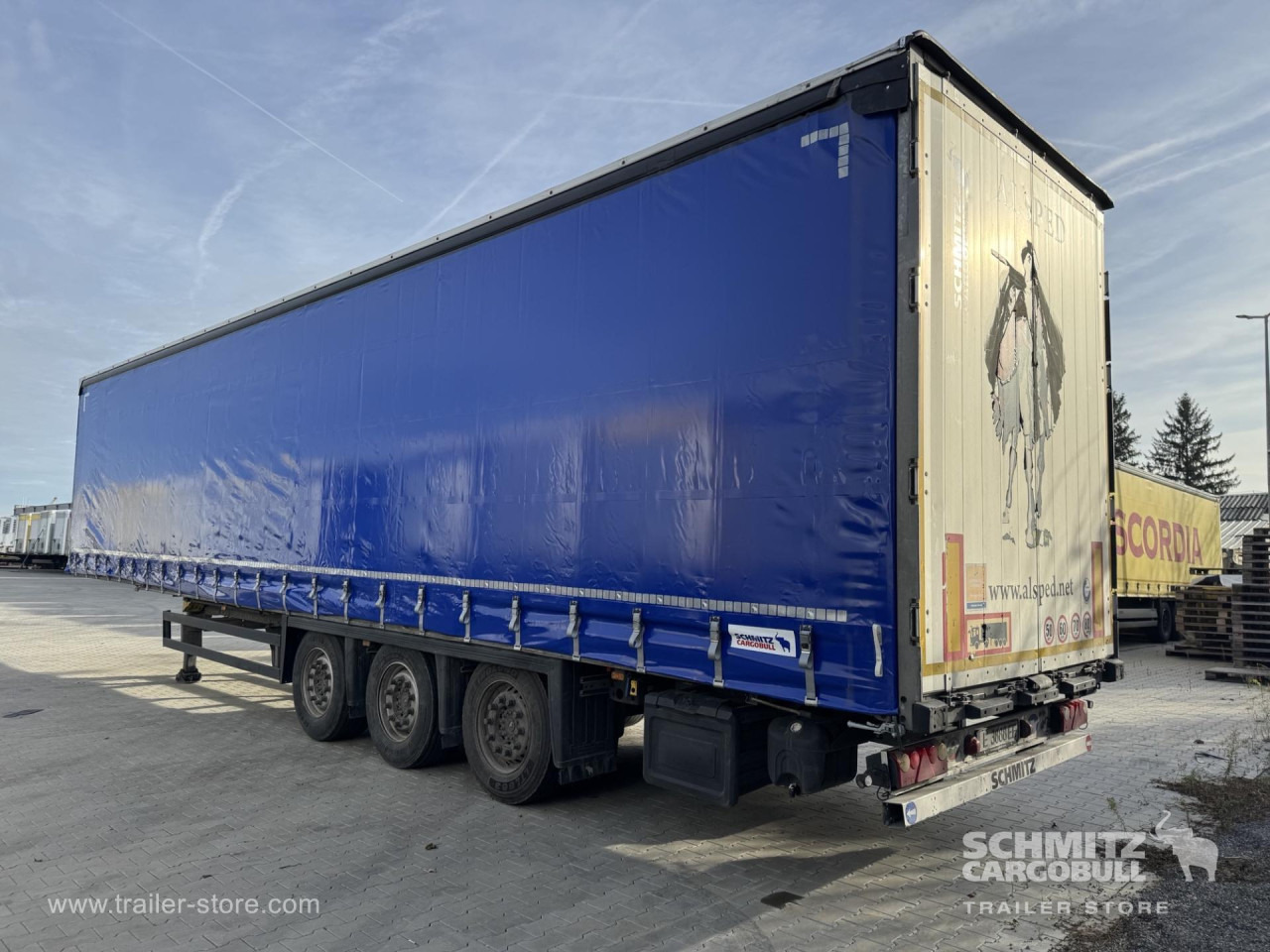 SCHMITZ Curtainsider Mega - Тентованный полуприцеп: фото 4 SCHMITZ Curtainsider Mega - Тентованный полуприцеп: фото 4