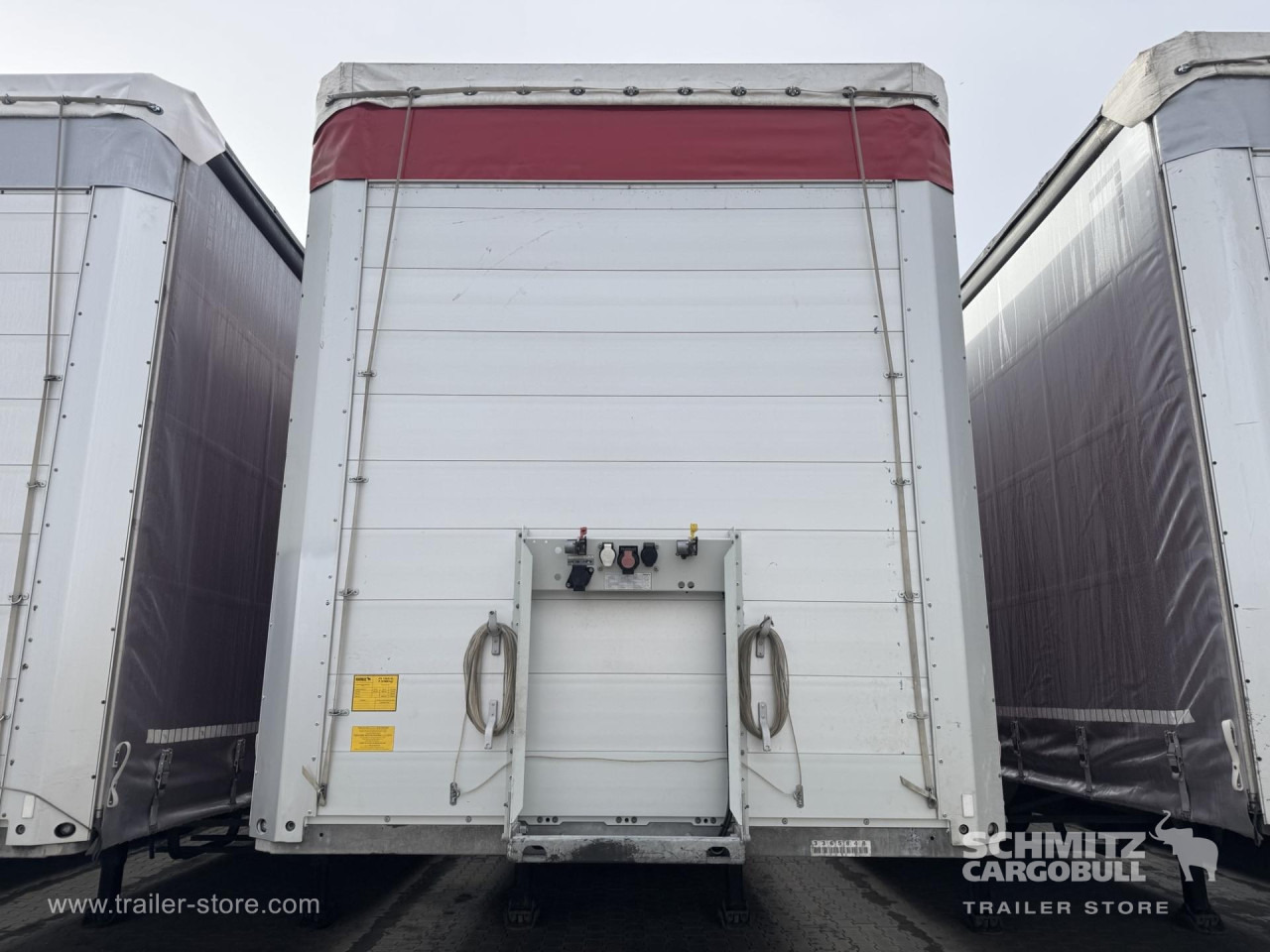 SCHMITZ Curtainsider Standard - Тентованный полуприцеп: фото 4 SCHMITZ Curtainsider Standard - Тентованный полуприцеп: фото 4