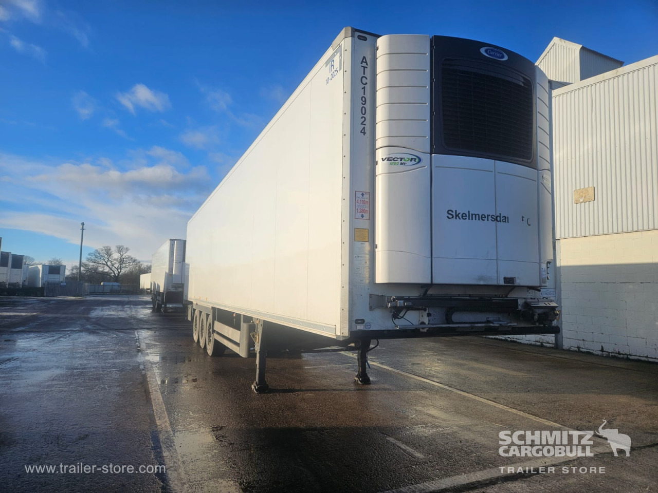 SCHMITZ Reefer Multitemp - Изотермический полуприцеп: фото 1 SCHMITZ Reefer Multitemp - Изотермический полуприцеп: фото 1