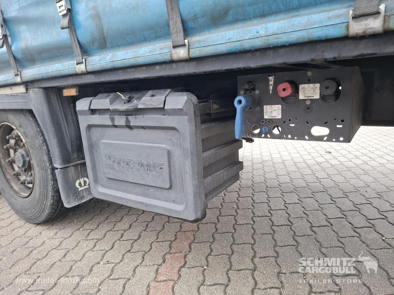 KRONE Curtainsider Mega - Тентованный полуприцеп: фото 5 KRONE Curtainsider Mega - Тентованный полуприцеп: фото 5