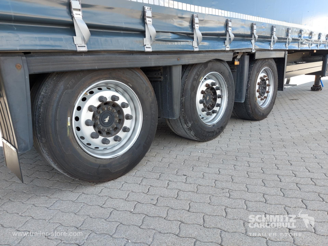 Тентованный полуприцеп SCHMITZ Curtainsider Mega: фото 9 Тентованный полуприцеп SCHMITZ Curtainsider Mega: фото 9