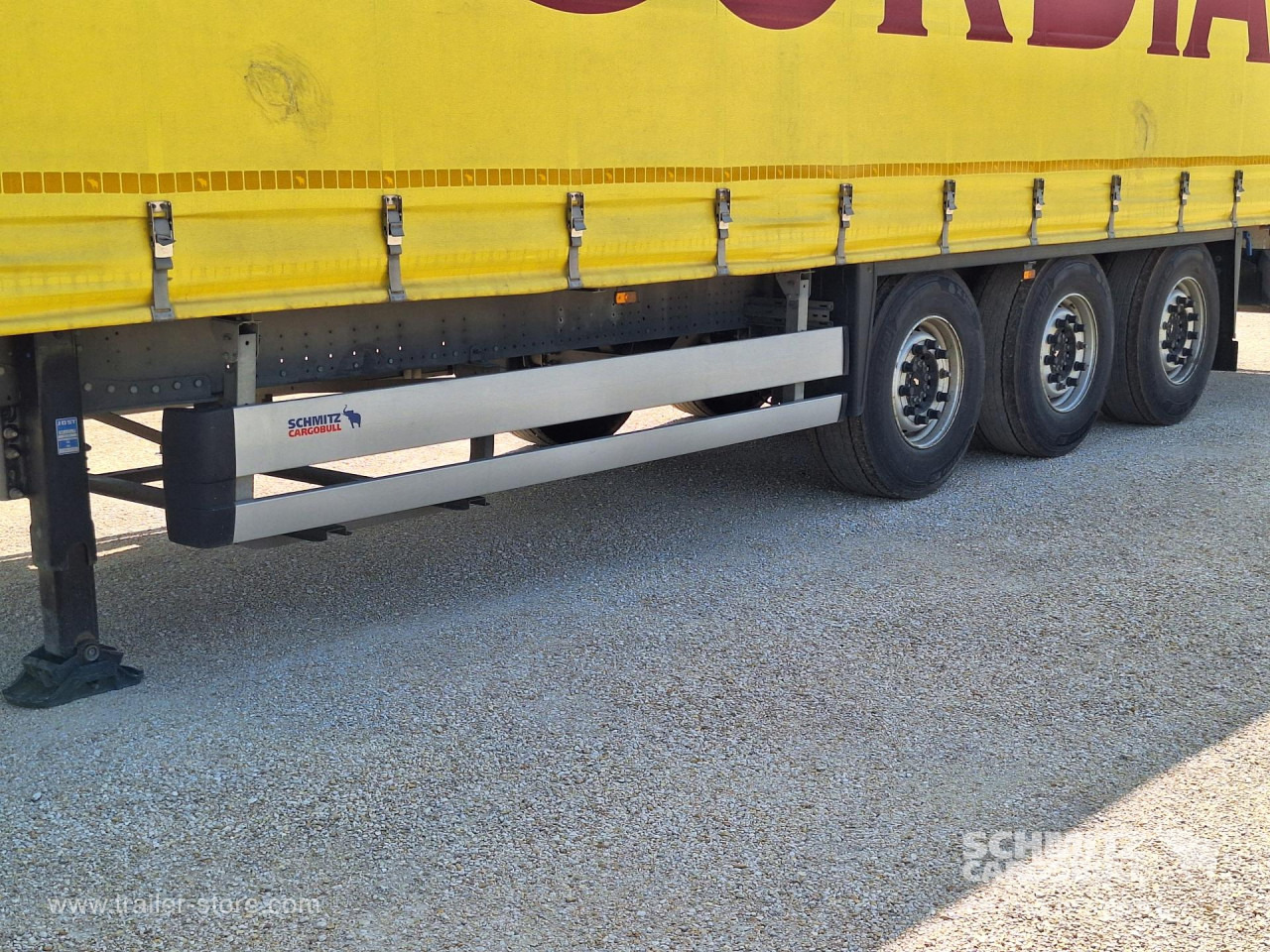 SCHMITZ Curtainsider Standard в лизинг SCHMITZ Curtainsider Standard: фото 12