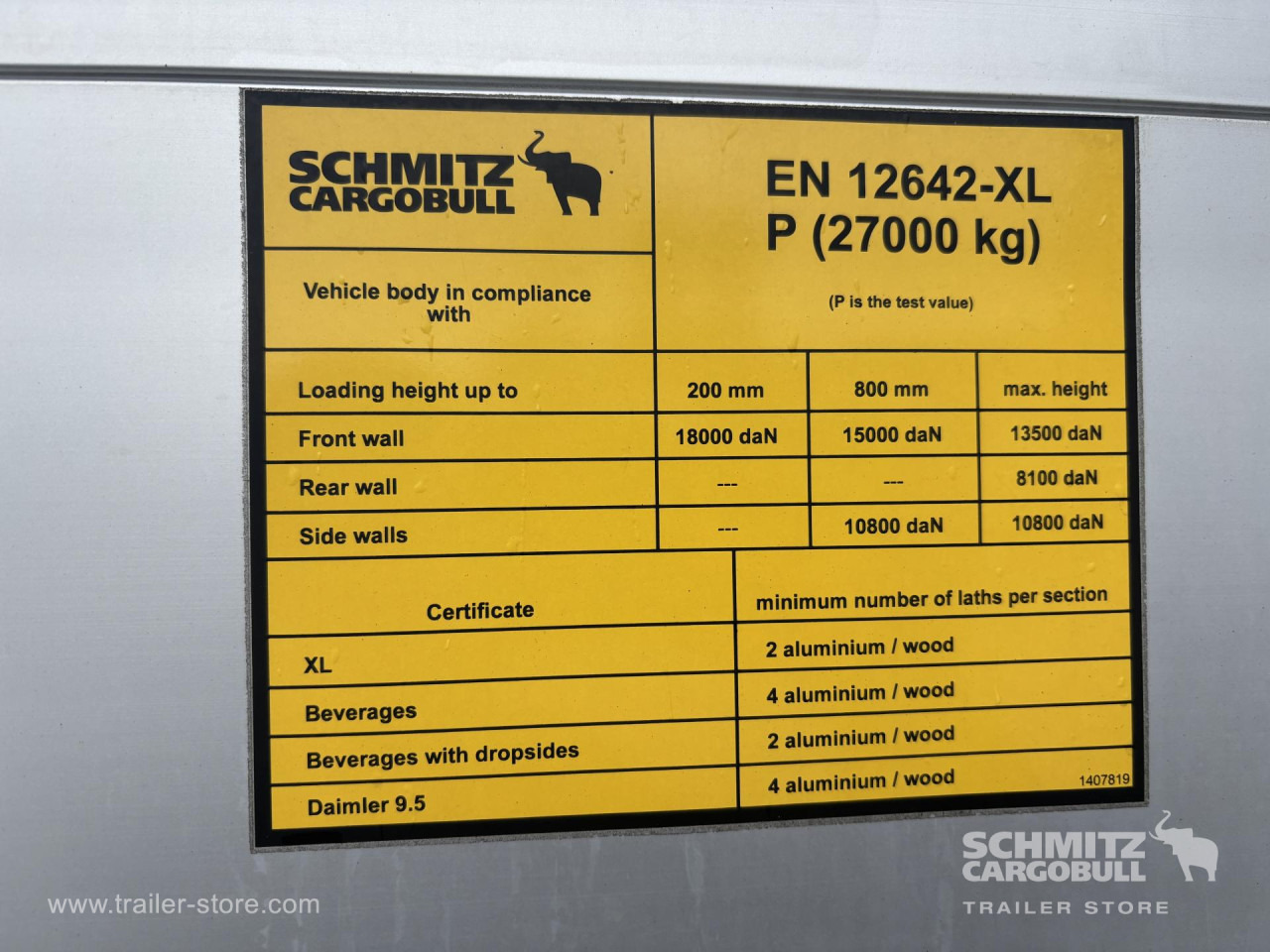 SCHMITZ Curtainsider Standard - Тентованный полуприцеп: фото 3 SCHMITZ Curtainsider Standard - Тентованный полуприцеп: фото 3