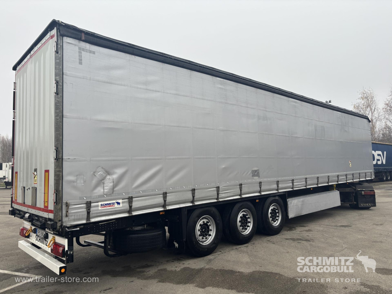 SCHMITZ Curtainsider Standard - Тентованный полуприцеп: фото 1 SCHMITZ Curtainsider Standard - Тентованный полуприцеп: фото 1