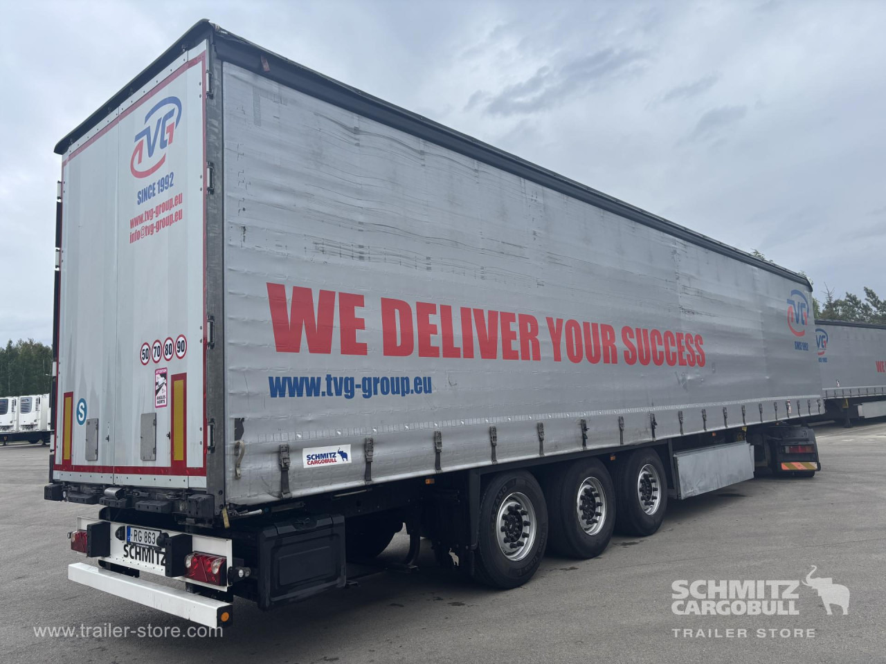 SCHMITZ Curtainsider Standard - Тентованный полуприцеп: фото 1 SCHMITZ Curtainsider Standard - Тентованный полуприцеп: фото 1
