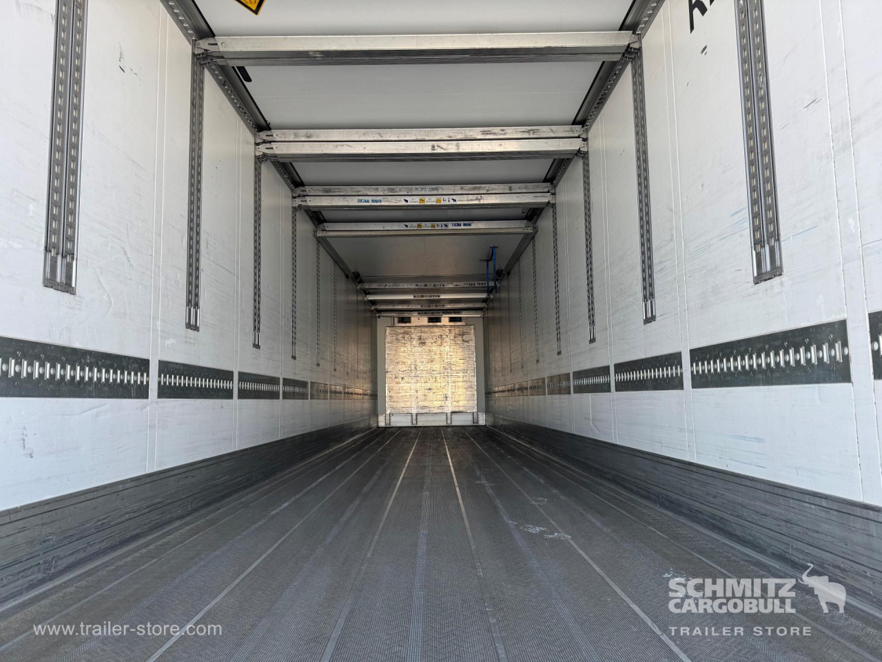 SCHMITZ Reefer Multitemp Double deck - Изотермический полуприцеп: фото 4 SCHMITZ Reefer Multitemp Double deck - Изотермический полуприцеп: фото 4