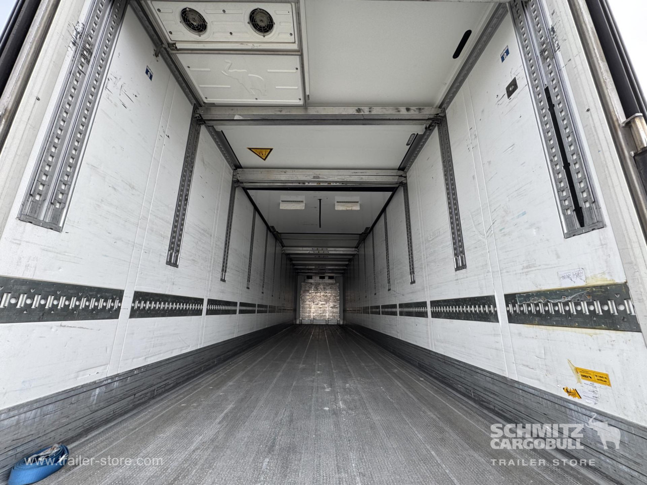 SCHMITZ Reefer Multitemp - Изотермический полуприцеп: фото 4 SCHMITZ Reefer Multitemp - Изотермический полуприцеп: фото 4