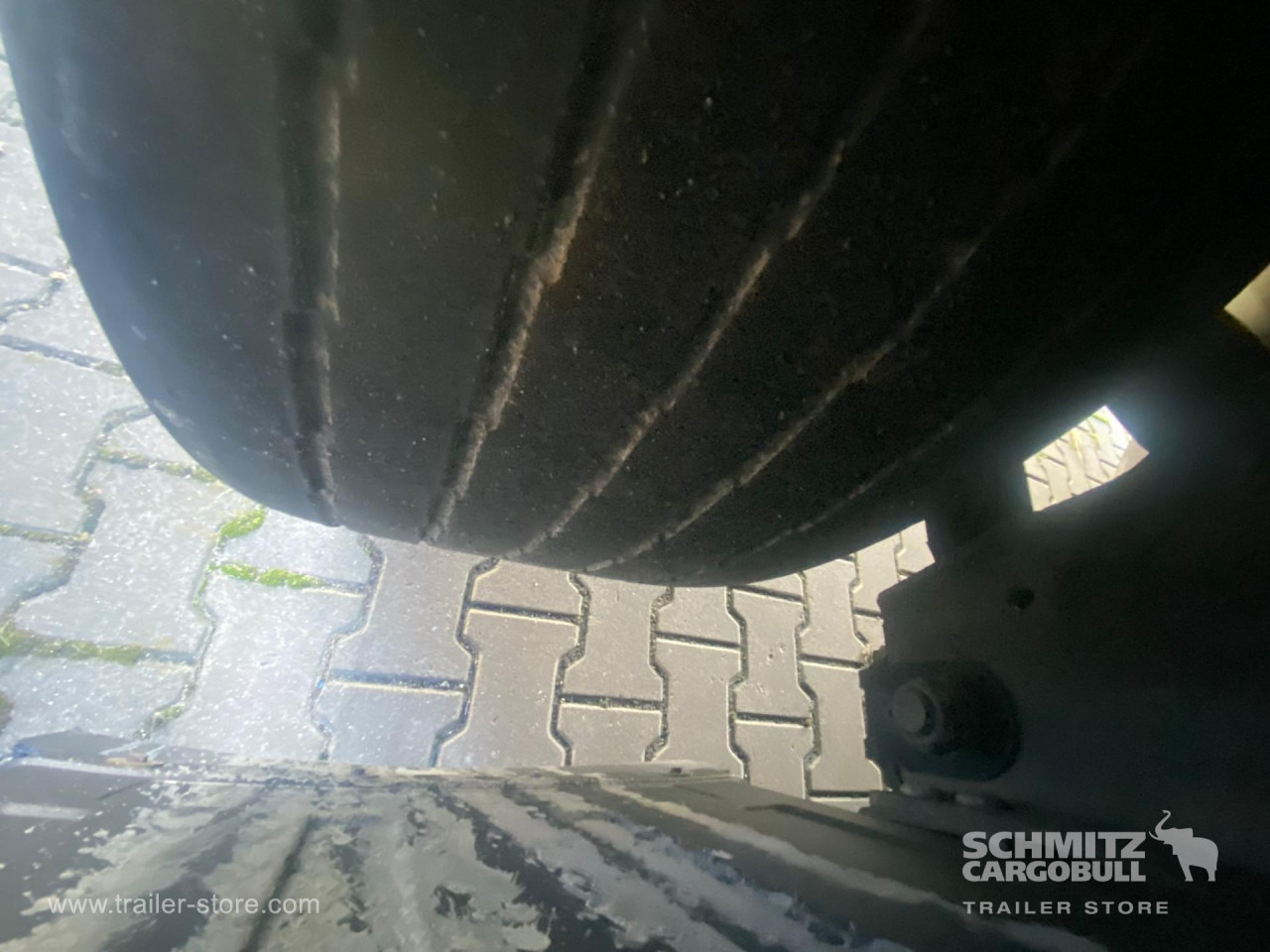 SCHMITZ Curtainsider Mega - Тентованный полуприцеп: фото 3 SCHMITZ Curtainsider Mega - Тентованный полуприцеп: фото 3