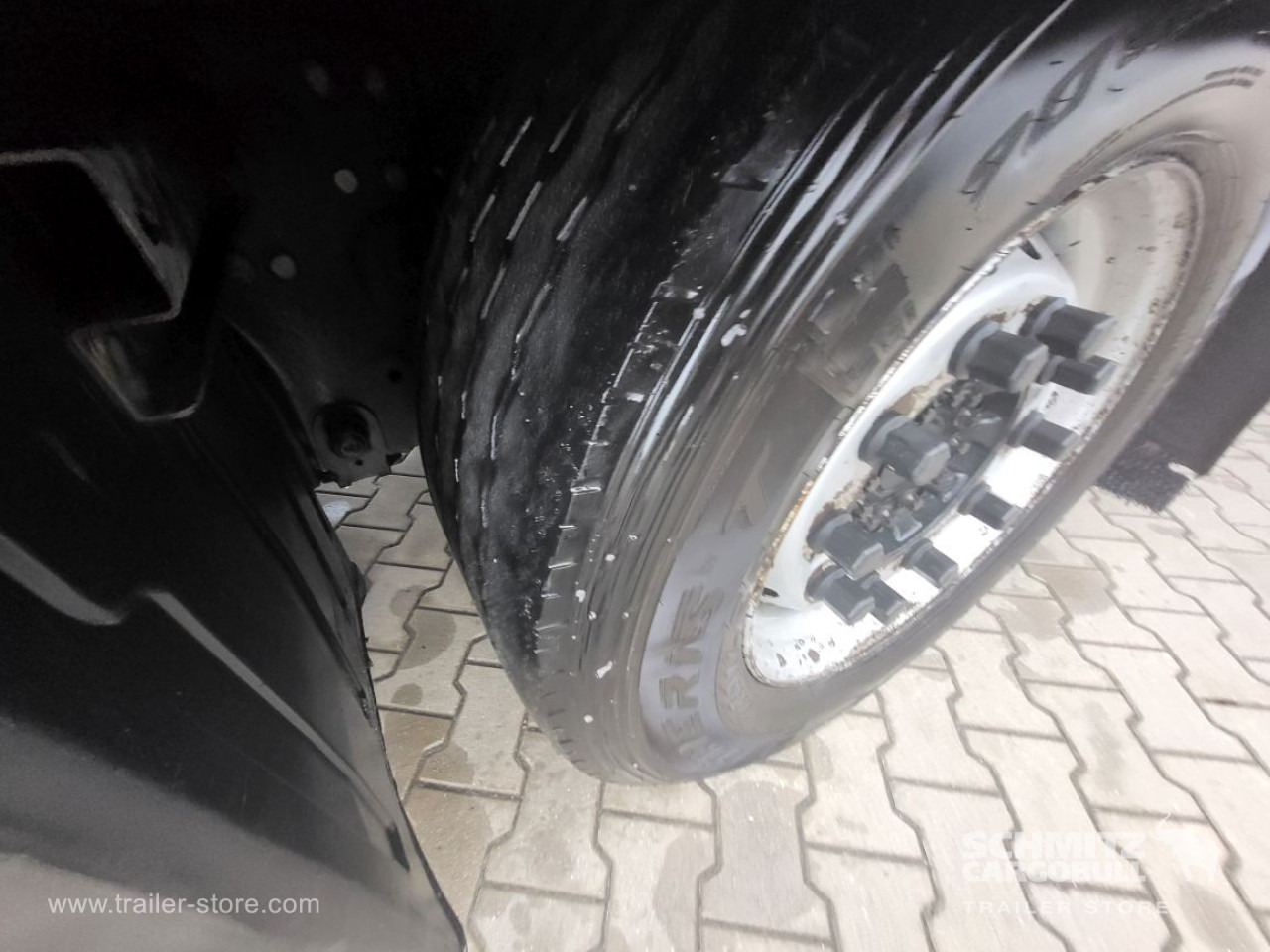 SCHMITZ Curtainsider Mega - Тентованный полуприцеп: фото 3 SCHMITZ Curtainsider Mega - Тентованный полуприцеп: фото 3