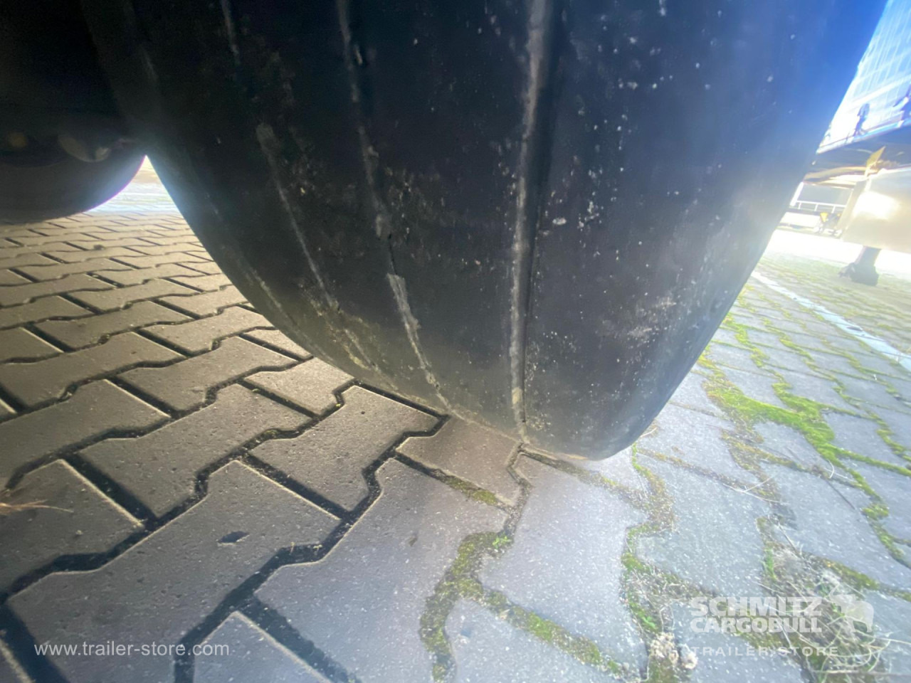 SCHMITZ Curtainsider Mega - Тентованный полуприцеп: фото 2 SCHMITZ Curtainsider Mega - Тентованный полуприцеп: фото 2