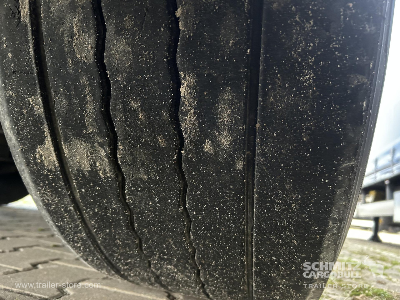 SCHMITZ Curtainsider Mega - Тентованный полуприцеп: фото 4 SCHMITZ Curtainsider Mega - Тентованный полуприцеп: фото 4