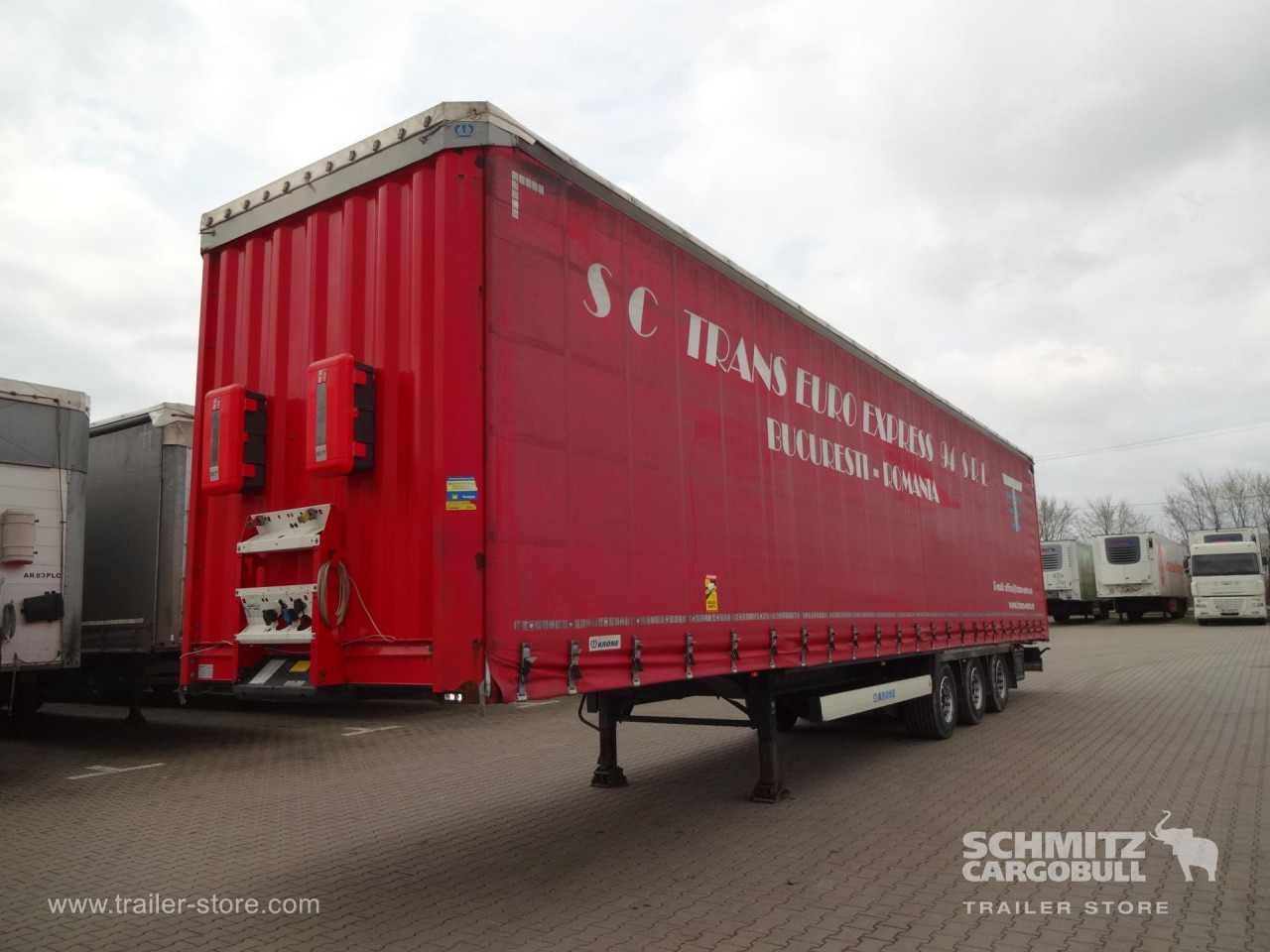 KRONE Curtainsider Mega - Тентованный полуприцеп: фото 1 KRONE Curtainsider Mega - Тентованный полуприцеп: фото 1