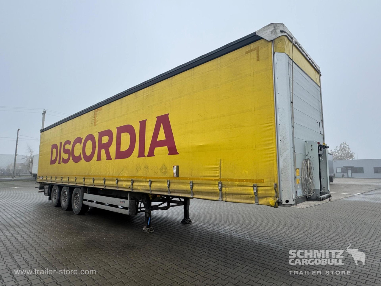 SCHMITZ Curtainsider Standard - Тентованный полуприцеп: фото 1 SCHMITZ Curtainsider Standard - Тентованный полуприцеп: фото 1