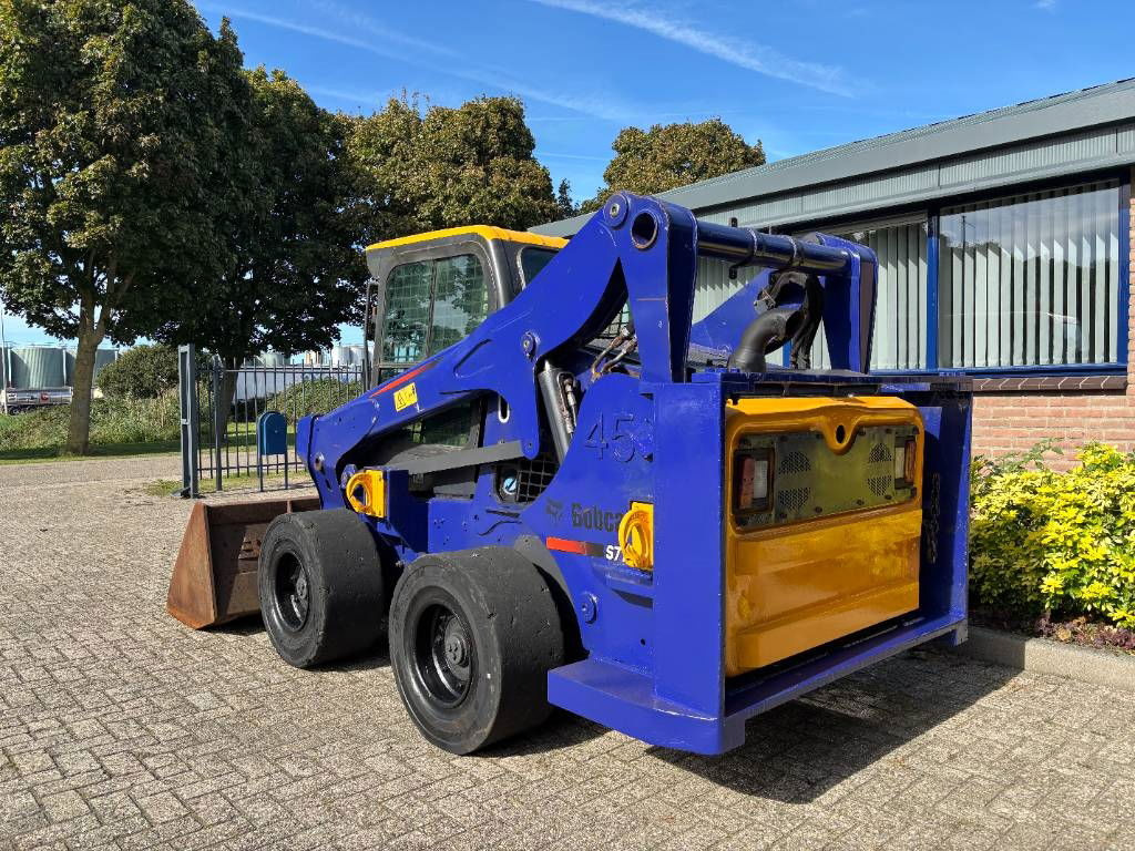 Bobcat S 770 - Мини-погрузчик с бортовым поворотом: фото 3 Bobcat S 770 - Мини-погрузчик с бортовым поворотом: фото 3