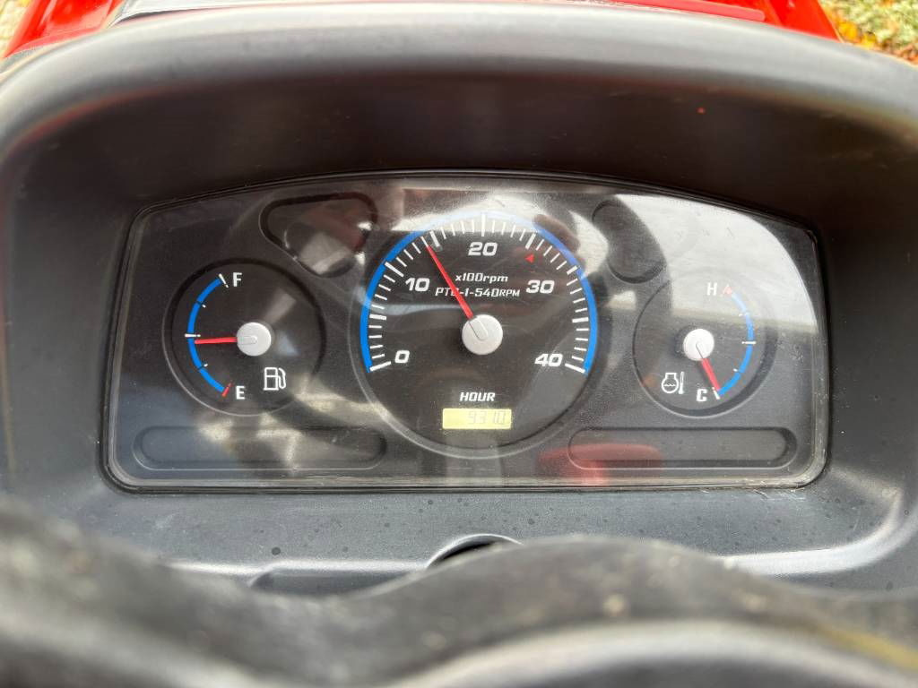 Kioti CK 3310 HST - Минитрактор: фото 5 Kioti CK 3310 HST - Минитрактор: фото 5