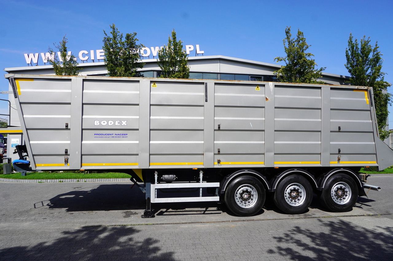 BODEX steel tipper semi-trailer 42 m³ - Самосвальный полуприцеп: фото 1 BODEX steel tipper semi-trailer 42 m³ - Самосвальный полуприцеп: фото 1