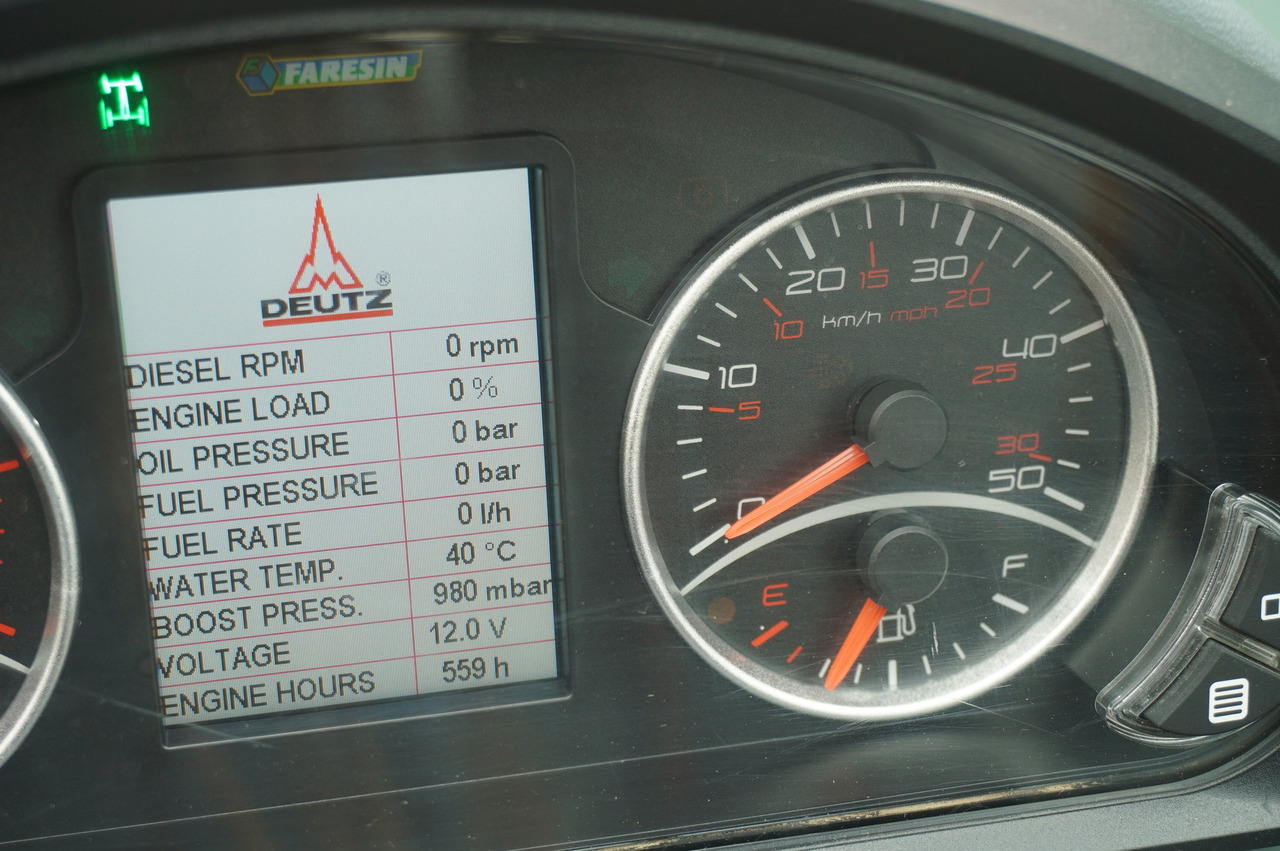 Faresin 730C Classic 55 /  NEW / 550 MTH!!! / wysięg 7 m / joystick - Телескопический фронтальный погрузчик: фото 2 Faresin 730C Classic 55 /  NEW / 550 MTH!!! / wysięg 7 m / joystick - Телескопический фронтальный погрузчик: фото 2