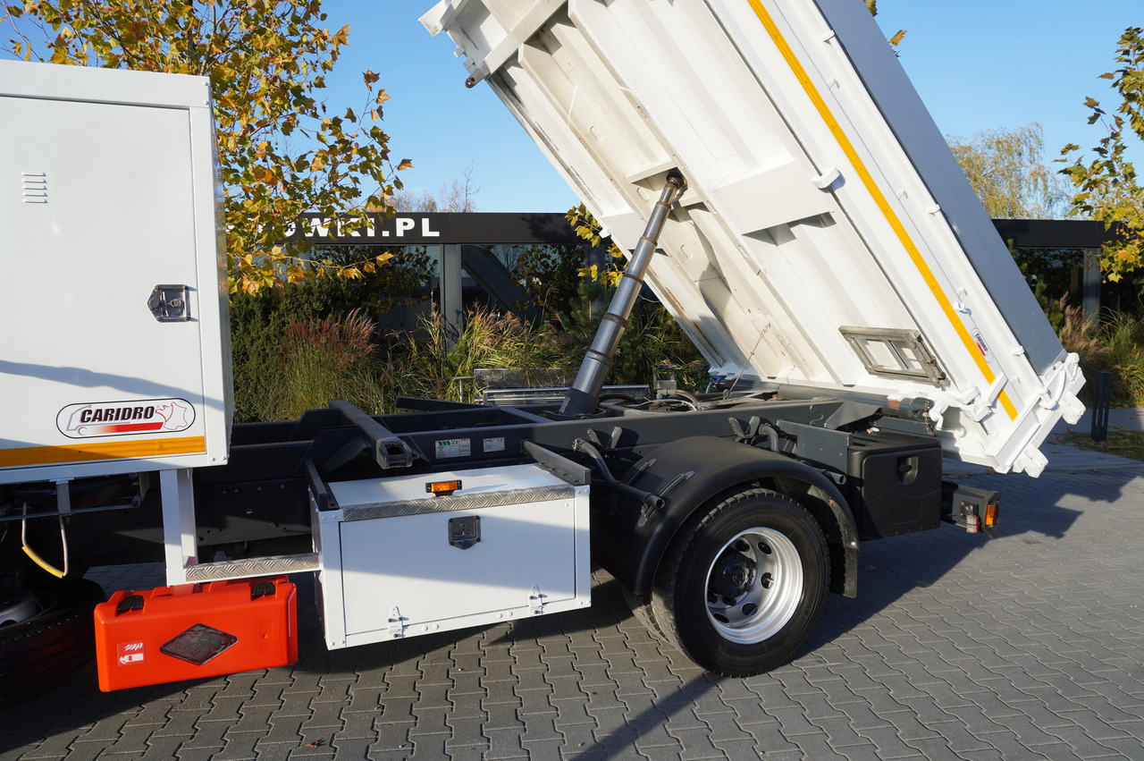 Самосвал, Автоманипулятор IVECO Eurocargo 120E18 Crane Palfinger / 3-way tipper / sleeper cab: фото 9