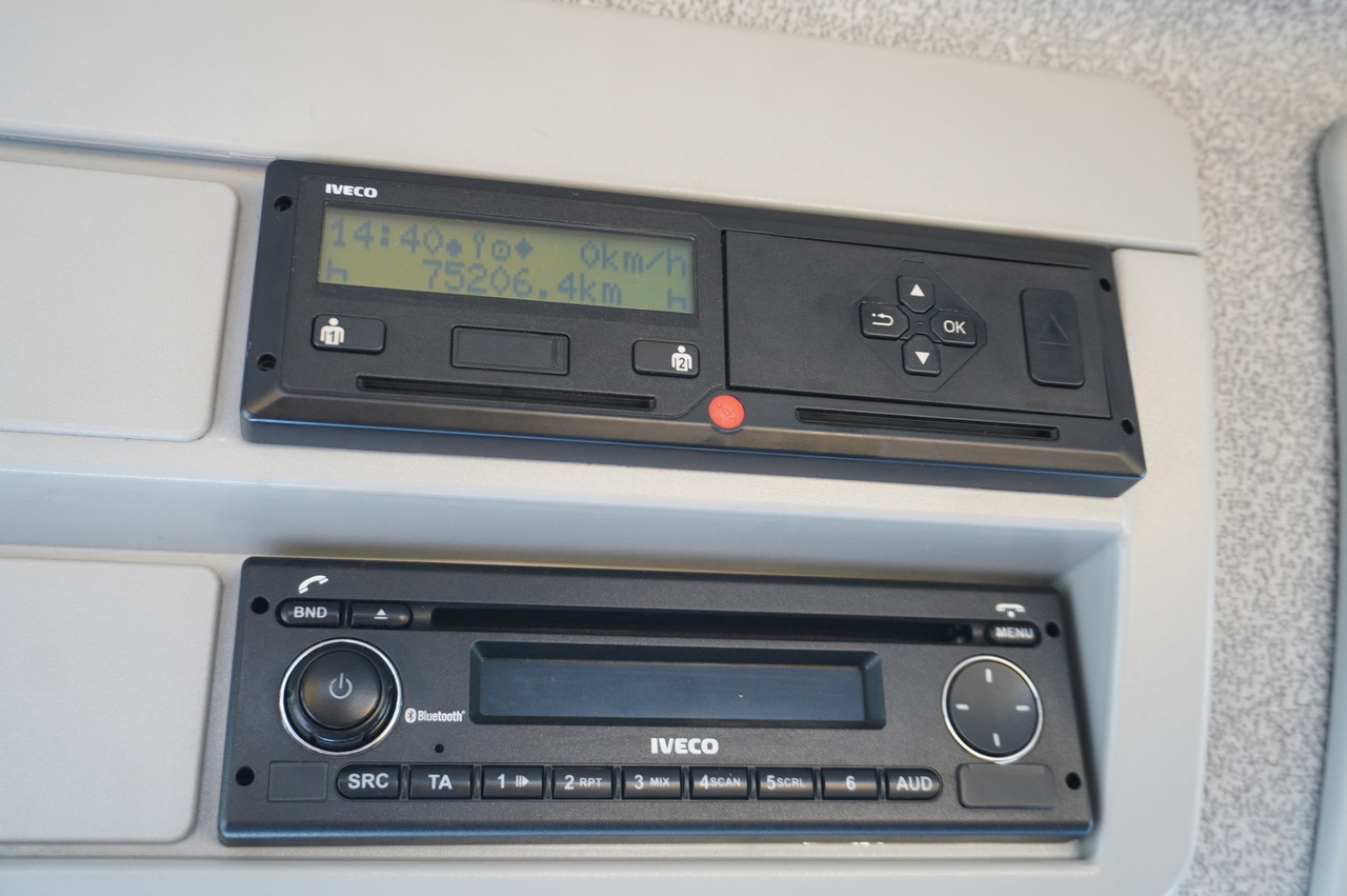 IVECO Eurocargo 160-210 / 75,000 km! / OMARS lowered tow truck platform / Fork - Автовоз: фото 3 IVECO Eurocargo 160-210 / 75,000 km! / OMARS lowered tow truck platform / Fork - Автовоз: фото 3