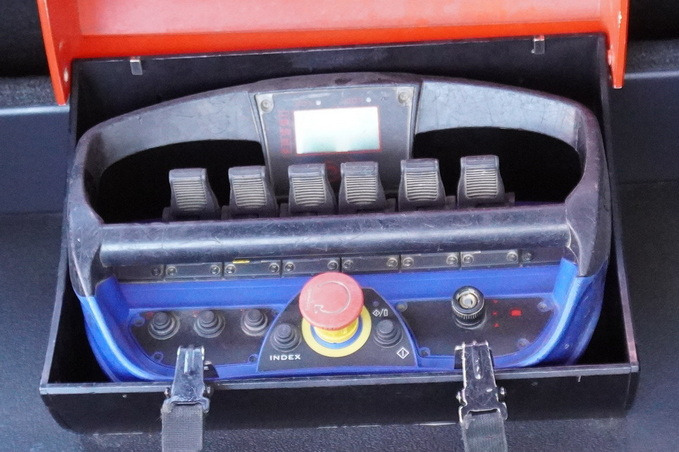 IVECO Stralis 310 E6 / NEW 3-sided tipper / Fassi F135 crane with remote control в лизинг IVECO Stralis 310 E6 / NEW 3-sided tipper / Fassi F135 crane with remote control: фото 28