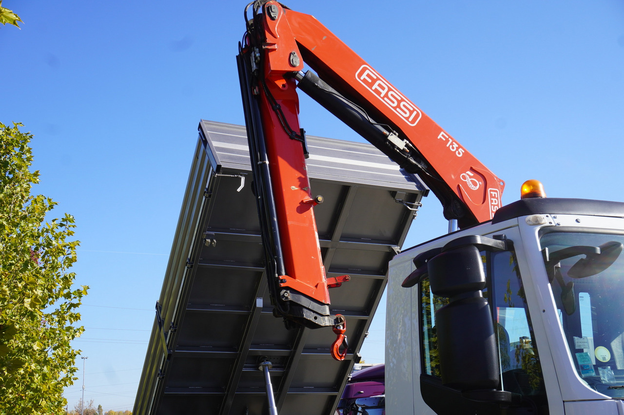IVECO Stralis 310 E6 / NEW 3-sided tipper / Fassi F135 crane with remote control в лизинг IVECO Stralis 310 E6 / NEW 3-sided tipper / Fassi F135 crane with remote control: фото 24