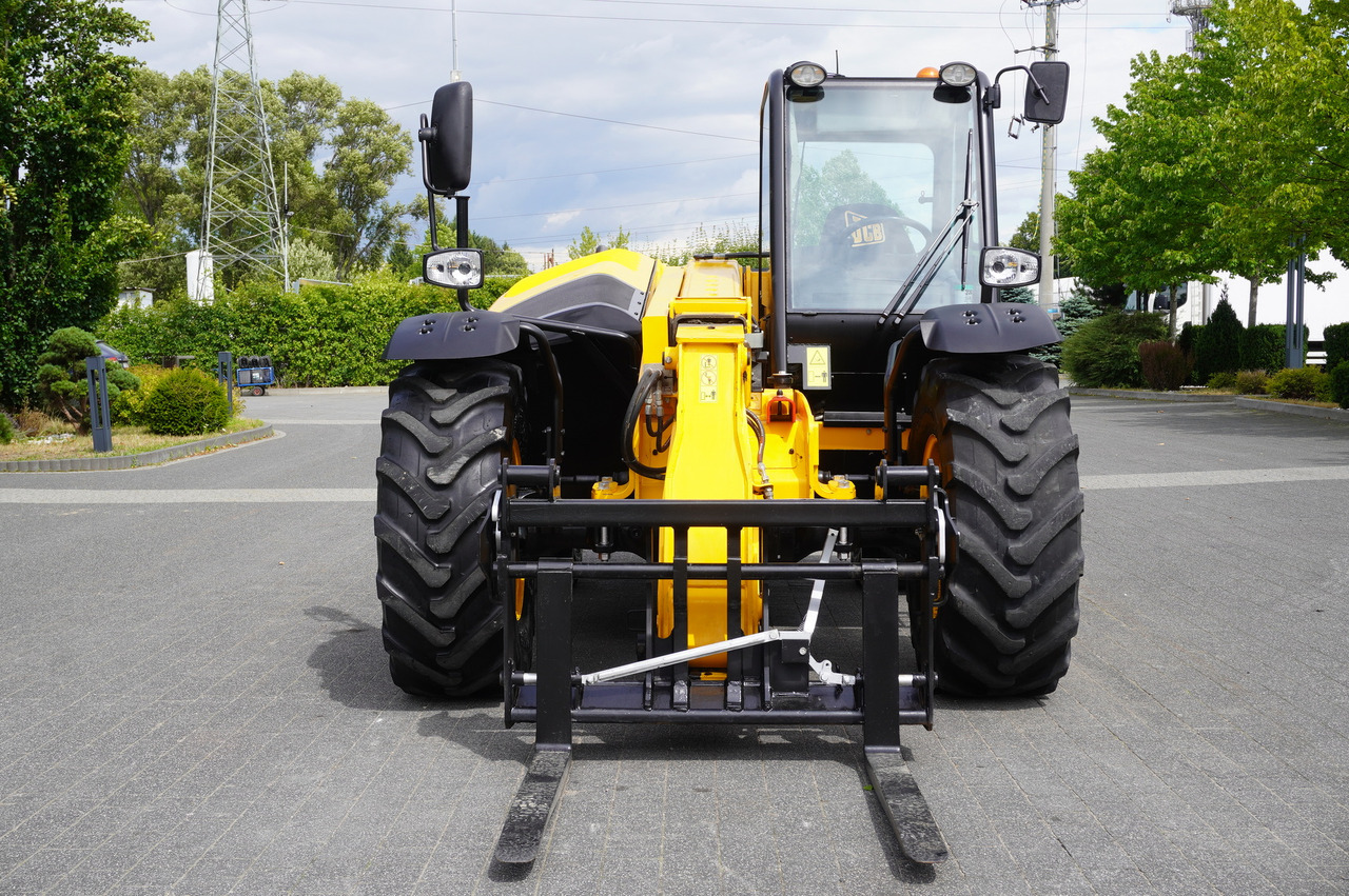 Телескопический фронтальный погрузчик JCB 526-56 AGRI Plus / 5.6 m telescopic loader / joystick: фото 8