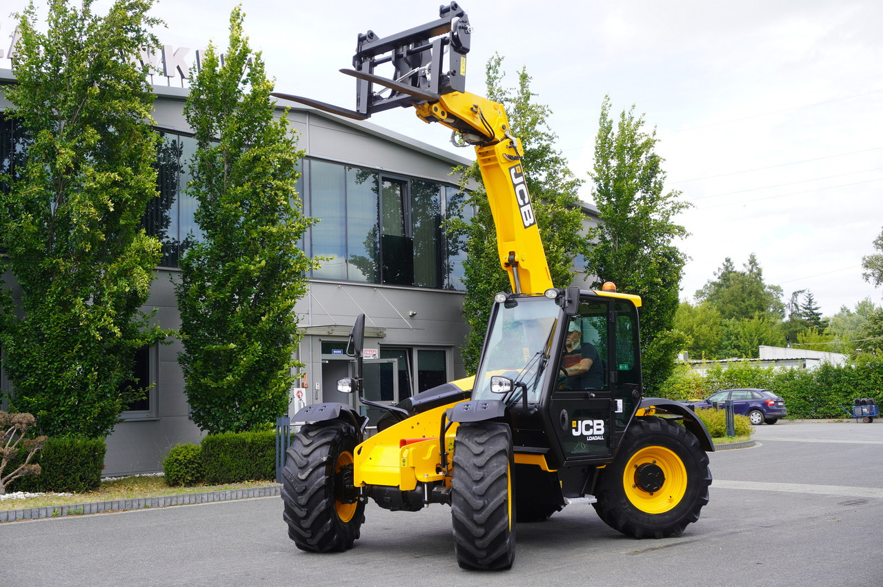 Телескопический фронтальный погрузчик JCB 526-56 AGRI Plus / 5.6 m telescopic loader / joystick: фото 18