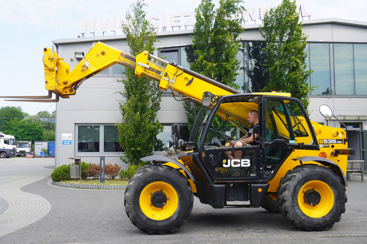 JCB 535-95 / 3.5 T / range 9.5 m / joystick / 2021 - Телескопический фронтальный погрузчик: фото 2 JCB 535-95 / 3.5 T / range 9.5 m / joystick / 2021 - Телескопический фронтальный погрузчик: фото 2