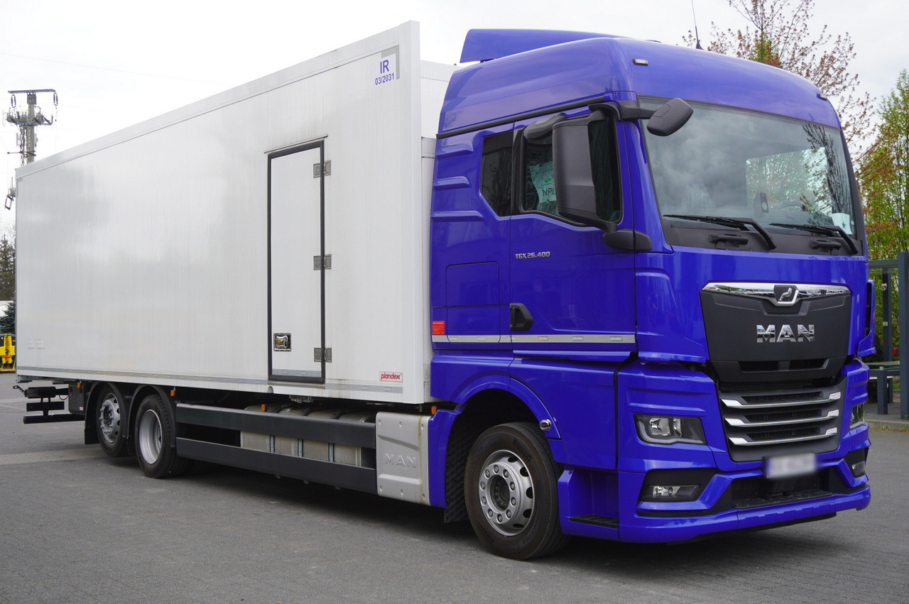 MAN New MAN TGX 26.400 / New Isotherm Plandex 23 Pallets / Warranty - Грузовик с закрытым кузовом: фото 1 MAN New MAN TGX 26.400 / New Isotherm Plandex 23 Pallets / Warranty - Грузовик с закрытым кузовом: фото 1