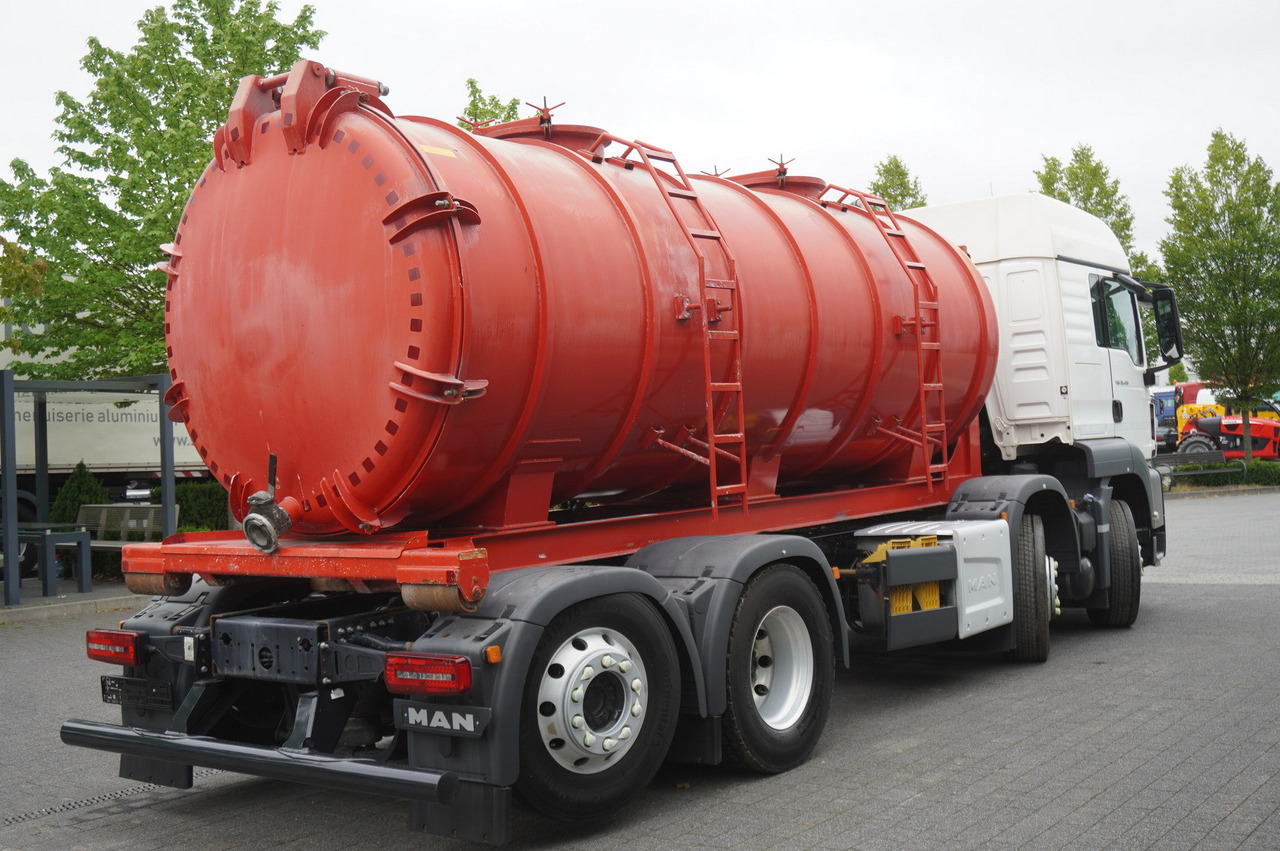MAN TGS 35.420 8×2 / NEW septic barrel 13000 L / 3 steered axles - Адаптер для внутрипочвенного внесения удобрений: фото 4 MAN TGS 35.420 8×2 / NEW septic barrel 13000 L / 3 steered axles - Адаптер для внутрипочвенного внесения удобрений: фото 4