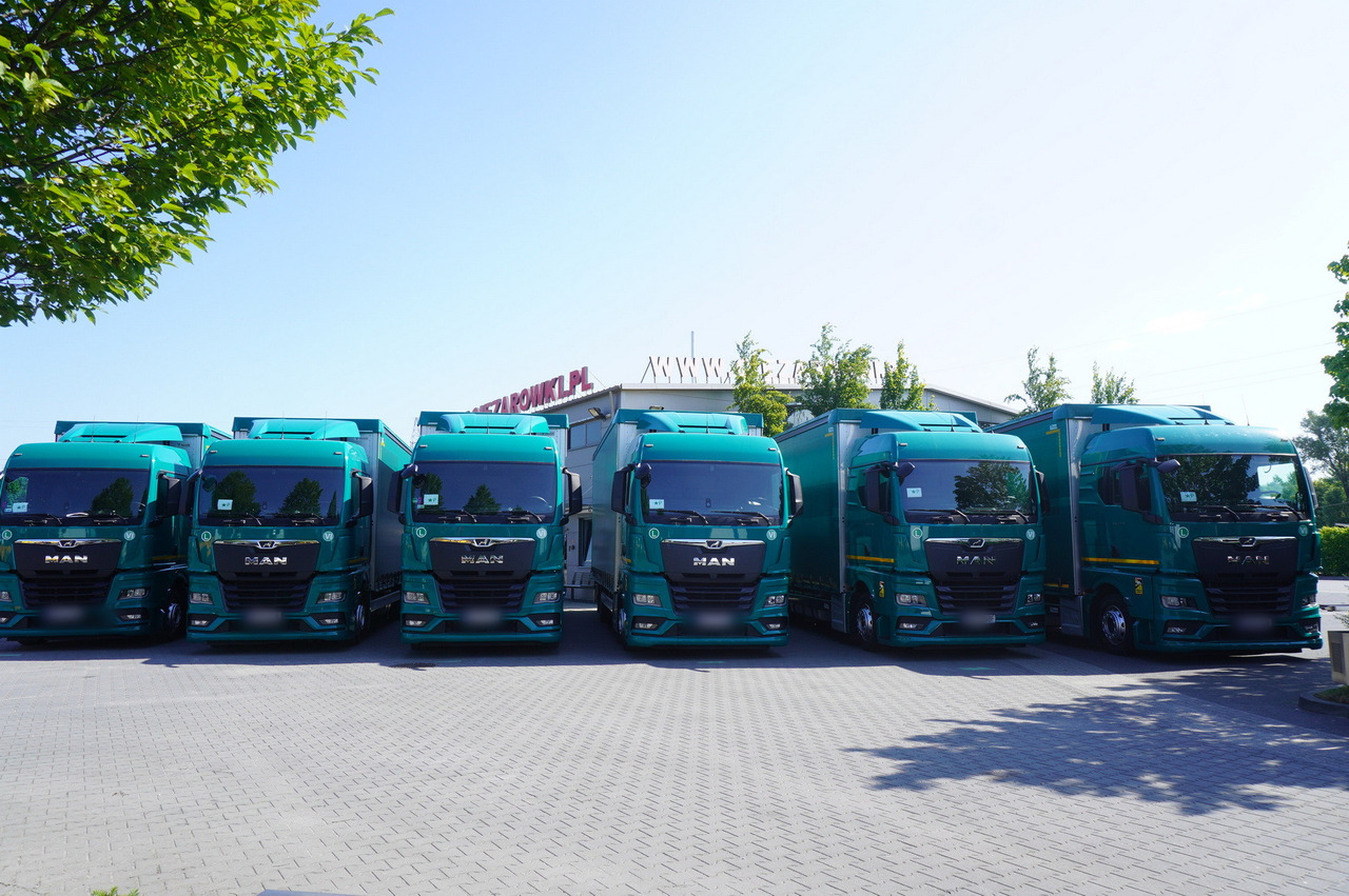 MAN TGX 18.470 / 2022 / Curtainsider 19 EPAL / Retarder / 15 units - Тентованный грузовик: фото 2 MAN TGX 18.470 / 2022 / Curtainsider 19 EPAL / Retarder / 15 units - Тентованный грузовик: фото 2