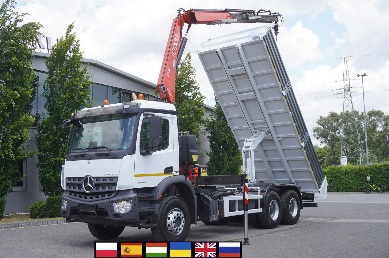 MERCEDES-BENZ AROCS 2633 6x4 / 5.5 T crane FASSI F135 / Tipper 15 EPAL - Грузовик бортовой/ Платформа, Автоманипулятор: фото 1 MERCEDES-BENZ AROCS 2633 6x4 / 5.5 T crane FASSI F135 / Tipper 15 EPAL - Грузовик бортовой/ Платформа, Автоманипулятор: фото 1