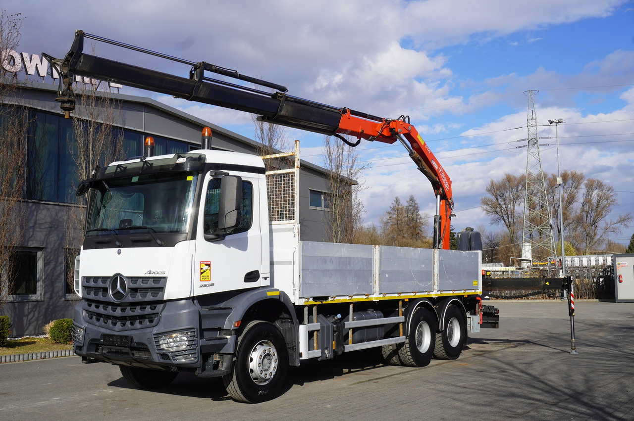MERCEDES-BENZ AROCS 2636 Flatbed / HDS FASSI F175 7.7 T / 150,000 km - Мобильный кран: фото 1 MERCEDES-BENZ AROCS 2636 Flatbed / HDS FASSI F175 7.7 T / 150,000 km - Мобильный кран: фото 1