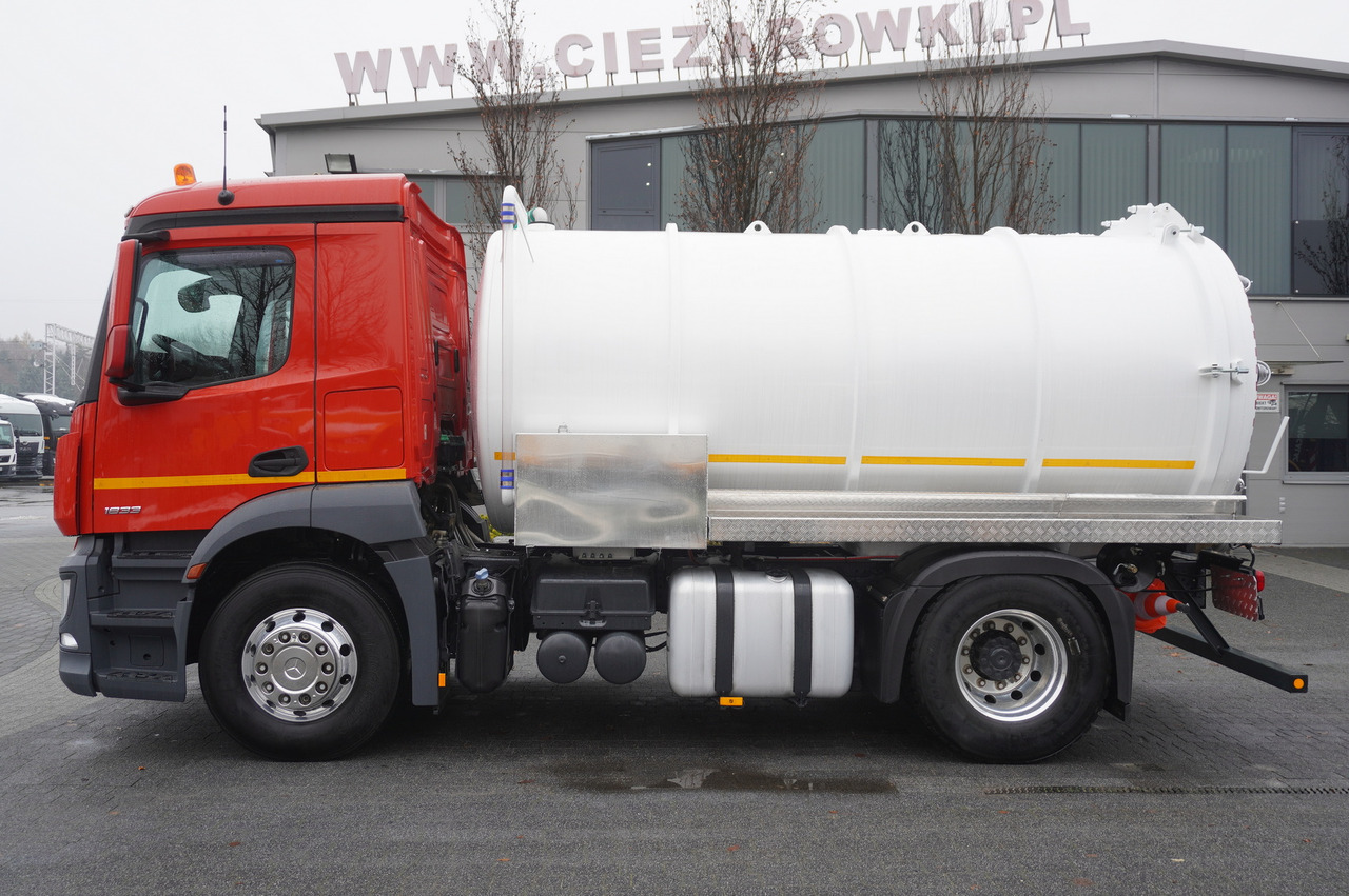 MERCEDES-BENZ Actros 1833 / 260 tho. km / NEW septic tank 11000 l - Грузовик-цистерна: фото 2 MERCEDES-BENZ Actros 1833 / 260 tho. km / NEW septic tank 11000 l - Грузовик-цистерна: фото 2