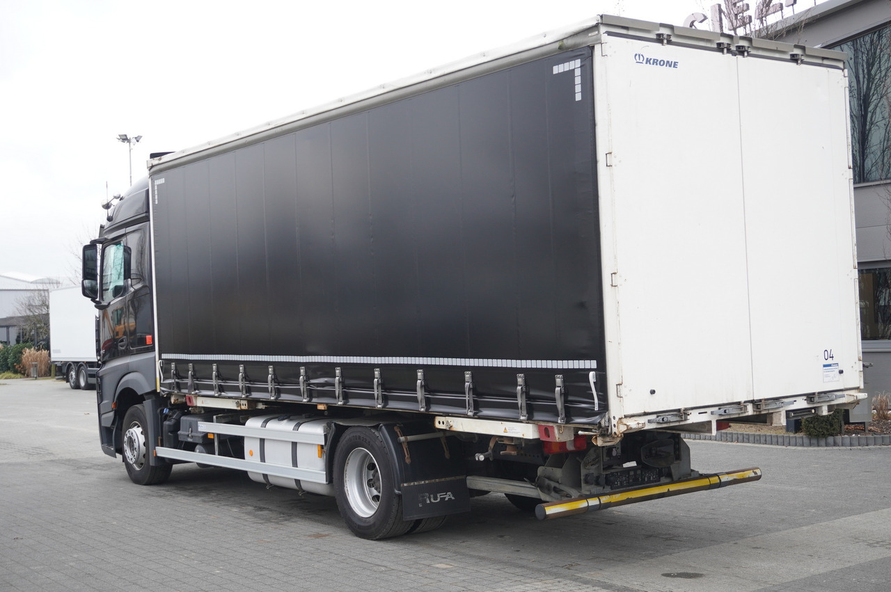 MERCEDES-BENZ Actros 1840 E6 4×2 / Lounge chair / Krone curtainsider superstructure - Тентованный грузовик: фото 4 MERCEDES-BENZ Actros 1840 E6 4×2 / Lounge chair / Krone curtainsider superstructure - Тентованный грузовик: фото 4
